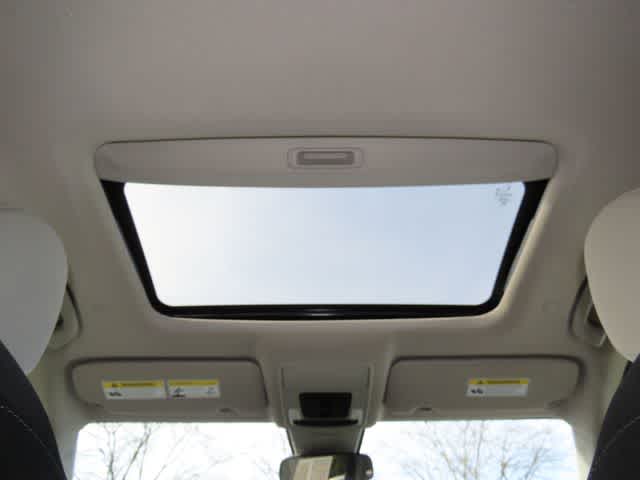 Thumbnail: 2023 Honda CR-V - 23