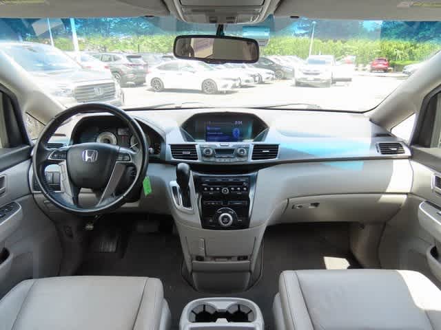 Thumbnail: 2012 Honda Odyssey - 18