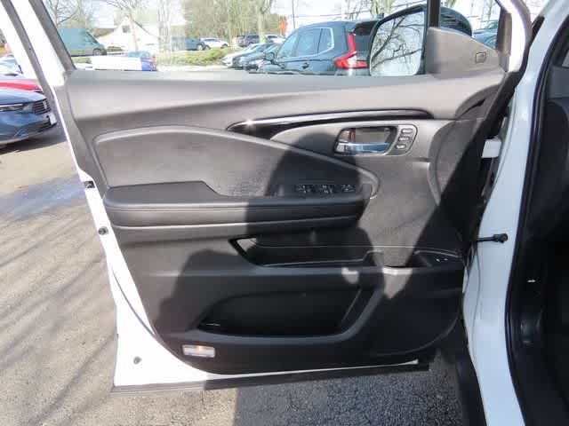 Thumbnail: 2021 Honda Pilot - 18