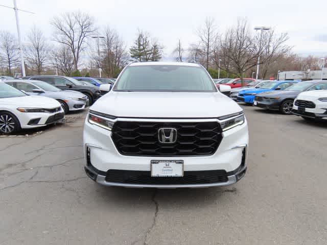 Thumbnail: 2023 Honda Pilot - 6