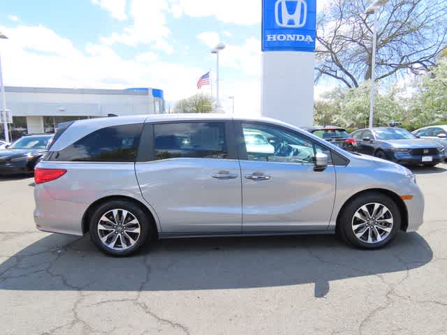 Thumbnail: 2023 Honda Odyssey - 5
