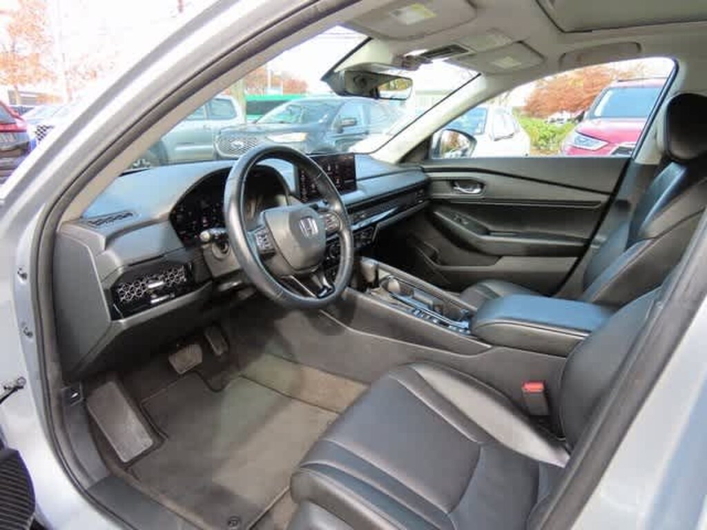 Used 2024 Honda Accord Hybrid EX-L Sedan