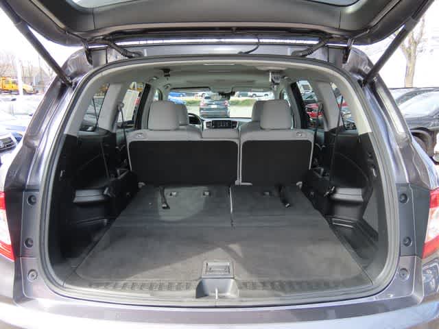 Thumbnail: 2019 Honda Pilot - 12