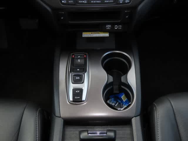 Thumbnail: 2022 Honda Pilot - 23