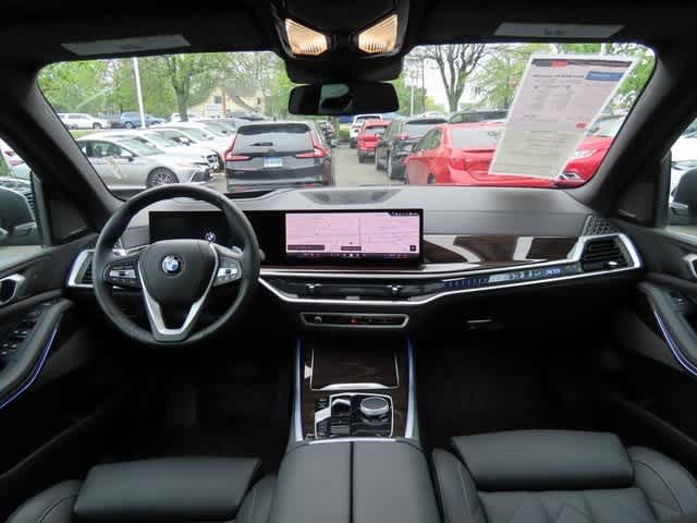 Thumbnail: 2024 BMW X5 - 19