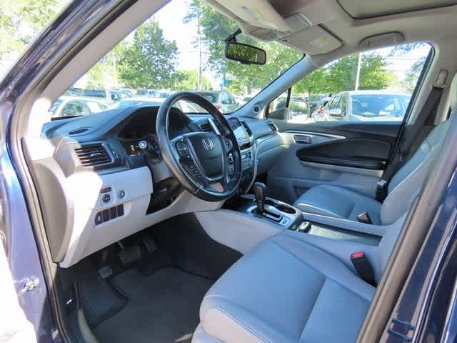 Thumbnail: 2016 Honda Pilot - 2