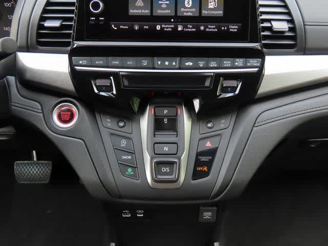 Thumbnail: 2026 Honda Odyssey - 21