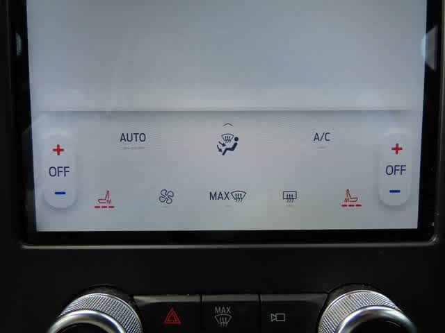 Thumbnail: 2023 Ford Edge - 21