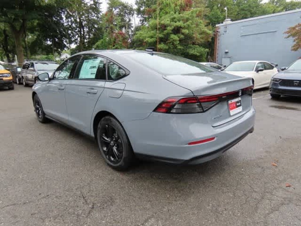 New 2025 Honda Accord SE Sedan