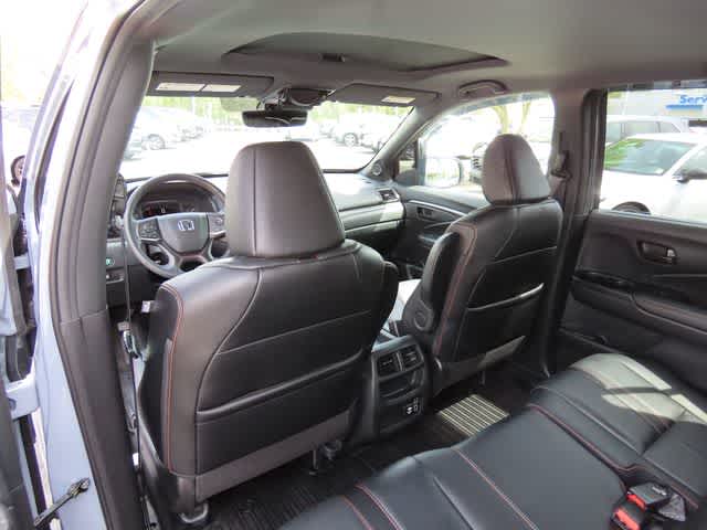 Thumbnail: 2023 Honda Passport - 14