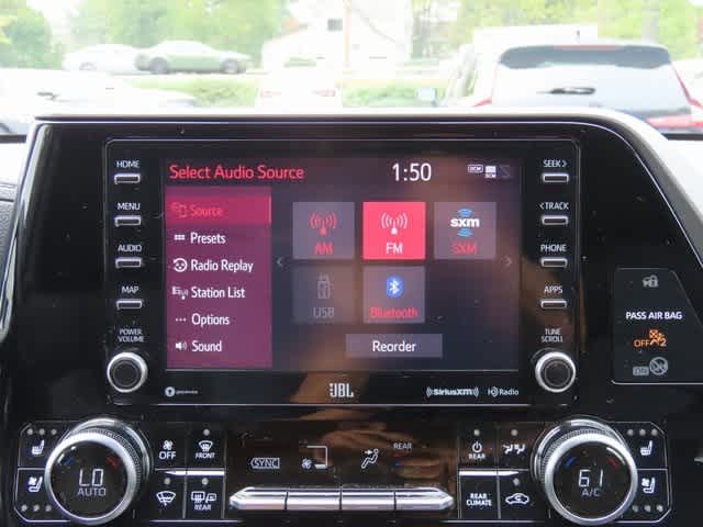 Thumbnail: 2021 Toyota Highlander - 21