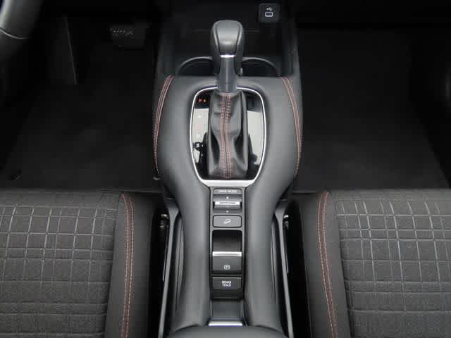 Thumbnail: 2025 Honda HR-V - 22