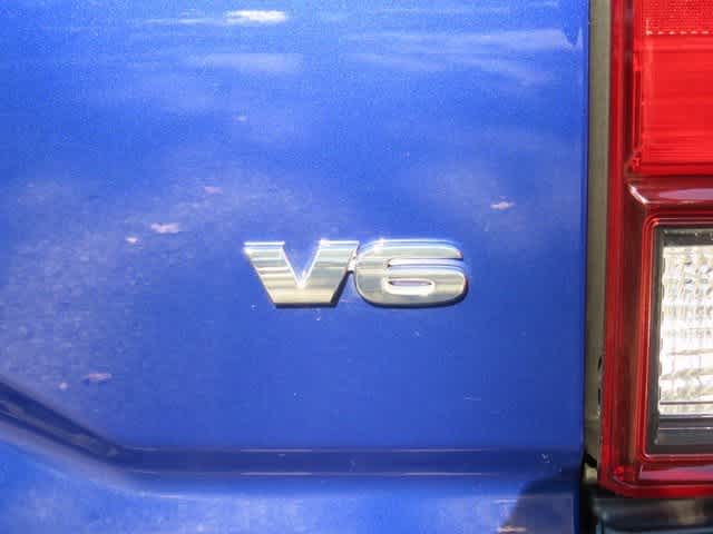 Thumbnail: 2023 Toyota Tacoma - 10