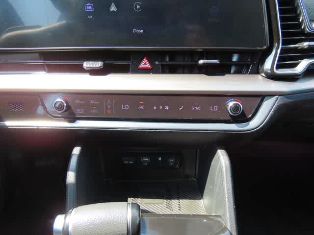 Thumbnail: 2023 Kia Sportage - 21