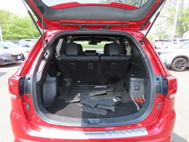 Thumbnail: 2022 Mitsubishi Outlander - 12
