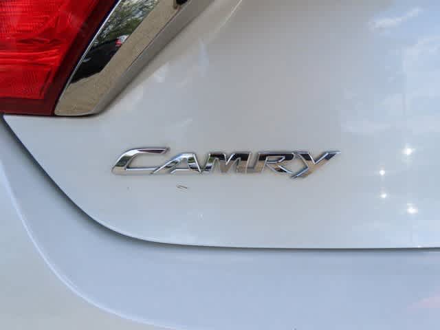 Thumbnail: 2017 Toyota Camry - 7