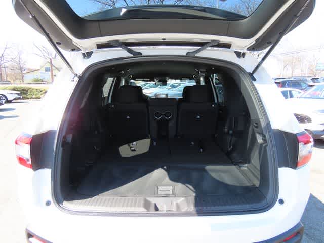 Thumbnail: 2023 Honda Pilot - 12