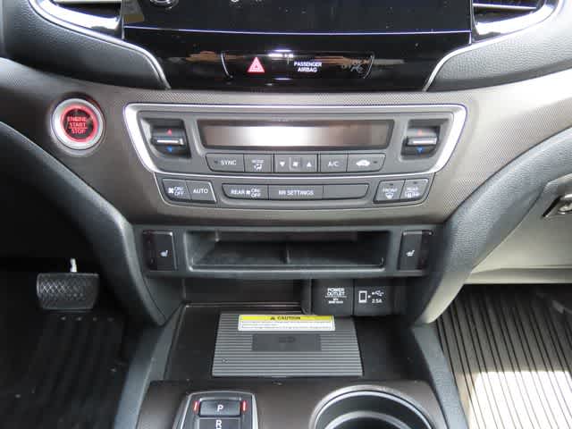 Thumbnail: 2023 Honda Passport - 21