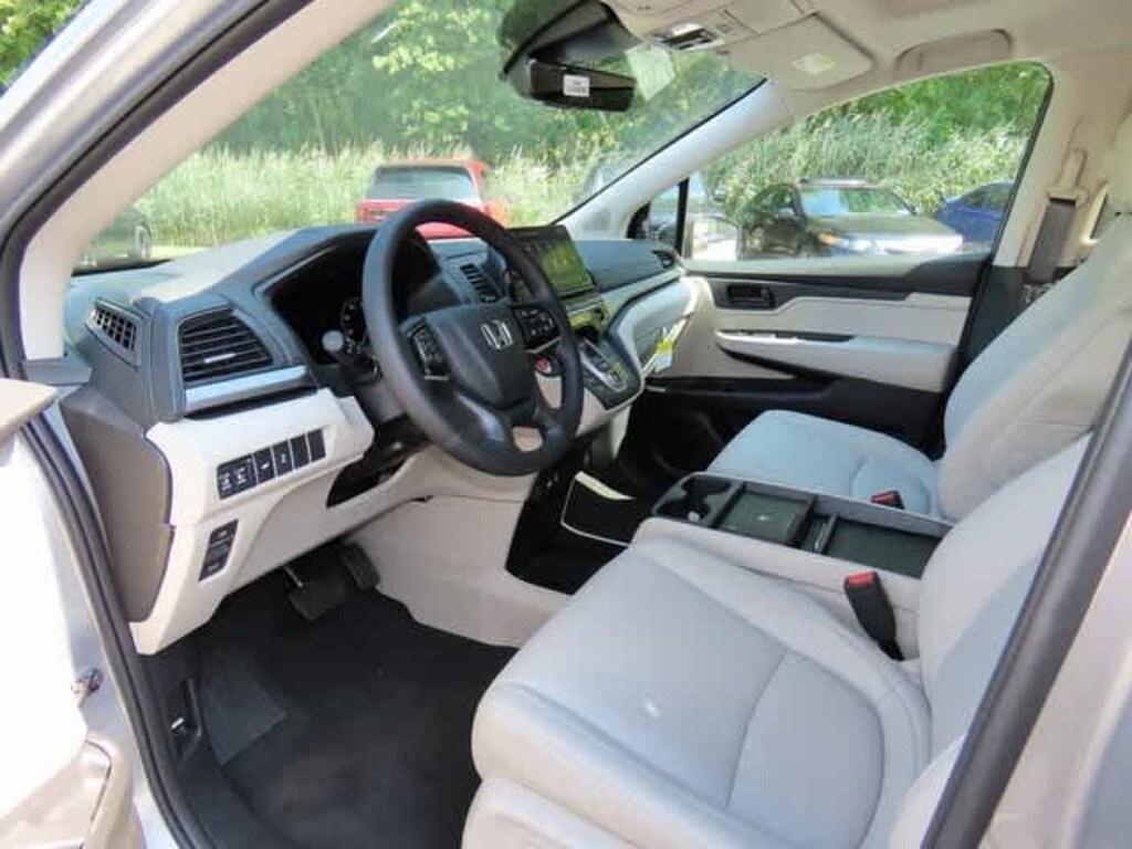 New 2026 Honda Odyssey EX-L Van Passenger