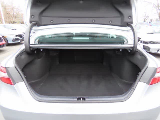 Thumbnail: 2023 Toyota Camry - 10