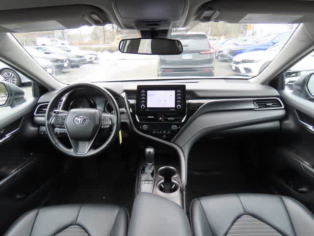 Thumbnail: 2023 Toyota Camry - 16