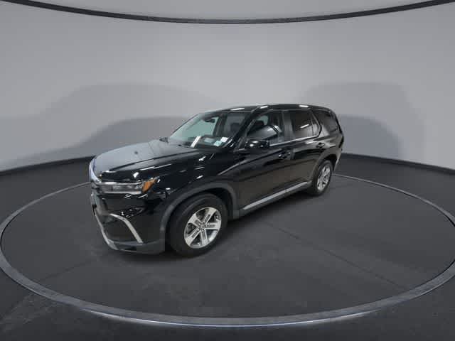 Thumbnail: 2023 Honda Pilot - 4