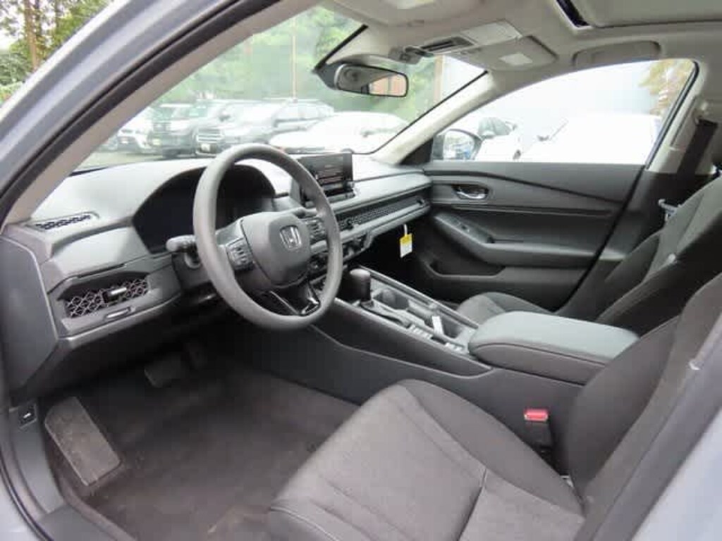 New 2025 Honda Accord SE Sedan