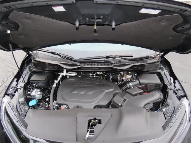 2025 Honda Odyssey Sport 10