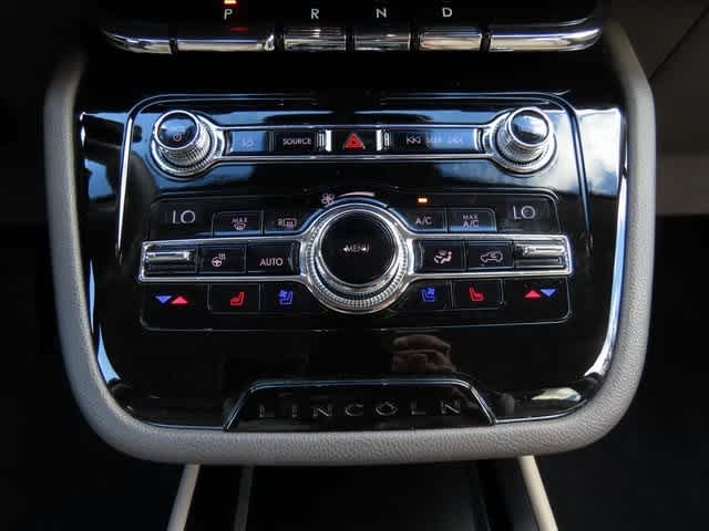 Thumbnail: 2020 Lincoln Corsair - 20