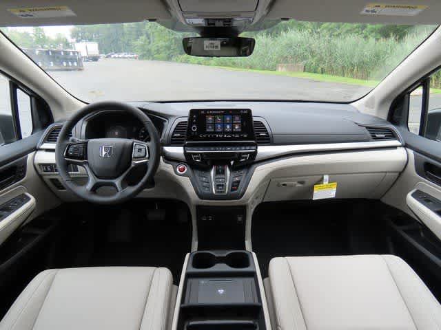 Thumbnail: 2026 Honda Odyssey - 18