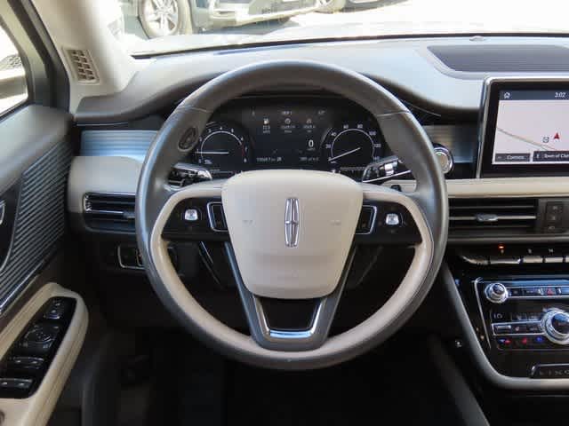 Thumbnail: 2020 Lincoln Corsair - 17