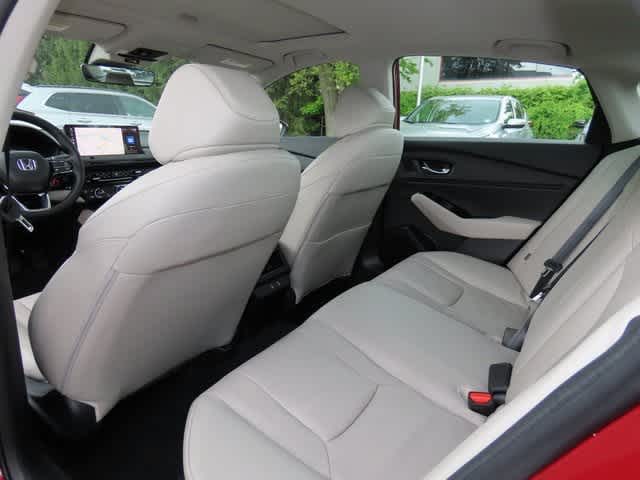 2025 Honda Accord Touring 14
