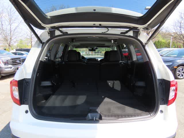 Thumbnail: 2019 Honda Pilot - 12