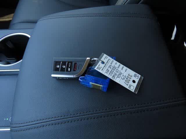 Thumbnail: 2023 Acura MDX - 27