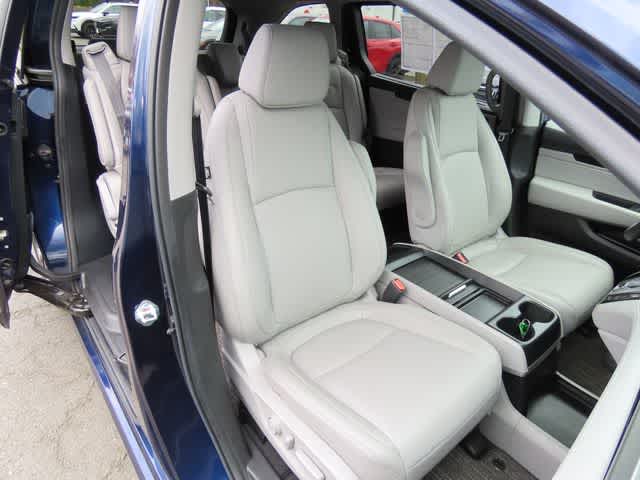 Thumbnail: 2023 Honda Odyssey - 19