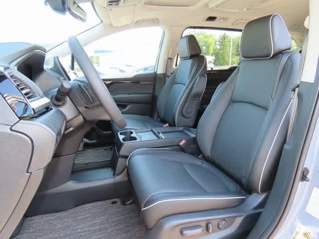 Thumbnail: 2026 Honda Odyssey - 13