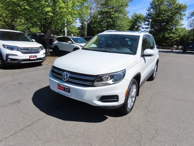 2017 Volkswagen Tiguan Wolfsburg Edition -
                Nanuet, NY