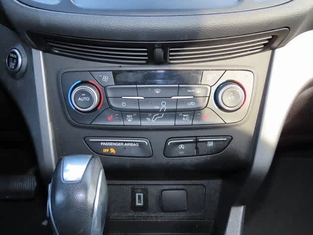 Thumbnail: 2019 Ford Escape - 20