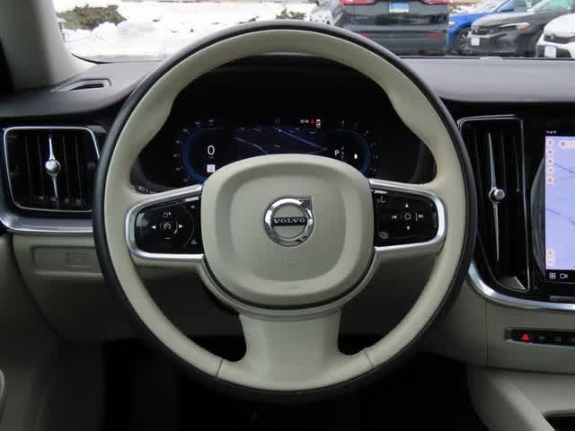 Thumbnail: 2024 Volvo S60 - 18