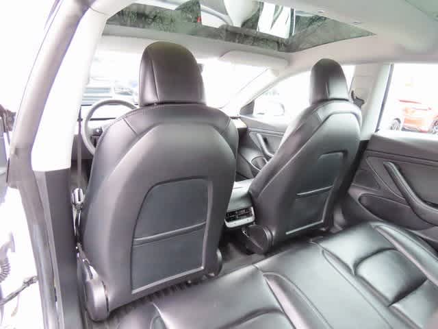 Thumbnail: 2021 Tesla Model 3 - 13