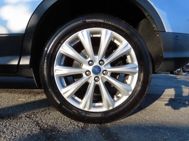 Thumbnail: 2018 Ford Escape - 9