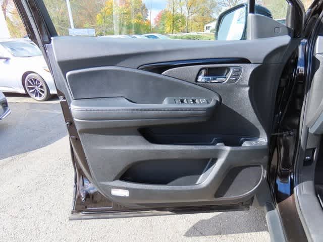 Thumbnail: 2021 Honda Passport - 15