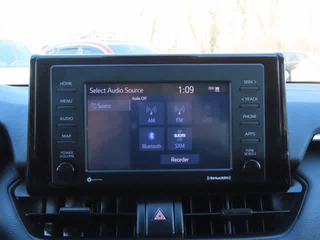 Thumbnail: 2022 Toyota RAV4 - 18