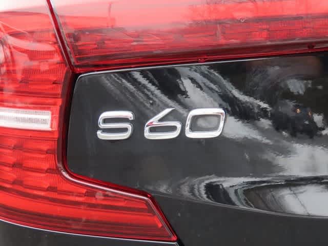 Thumbnail: 2024 Volvo S60 - 7