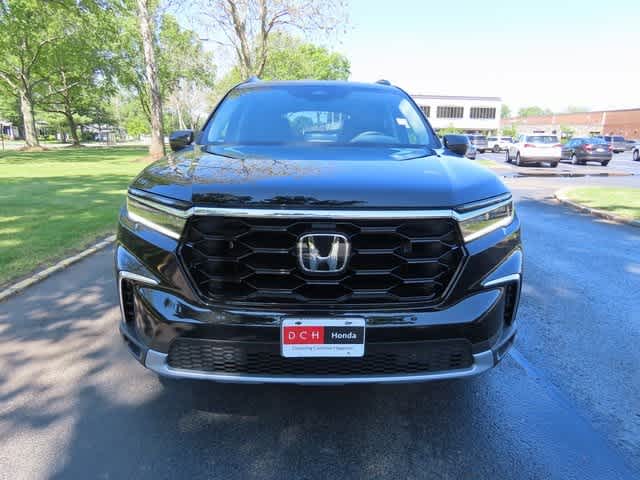 2025 Honda Pilot Touring 6