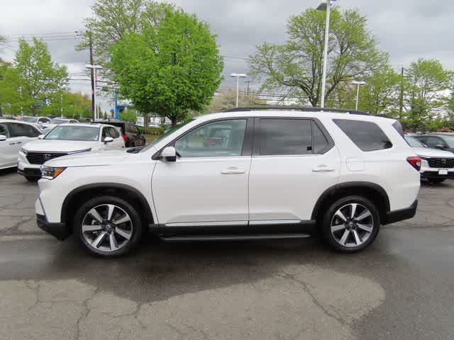 Thumbnail: 2023 Honda Pilot - 3
