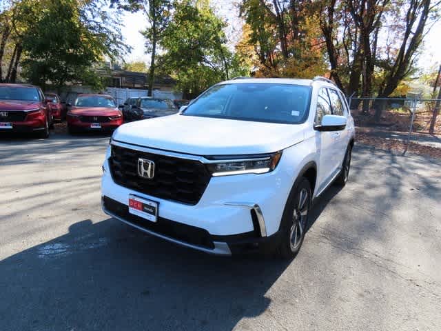 2025 Honda Pilot Touring -
                  Nanuet, NY