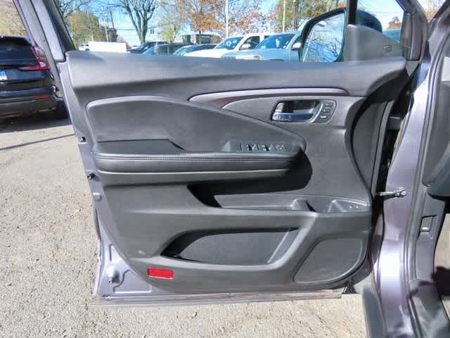 Thumbnail: 2022 Honda Pilot - 17