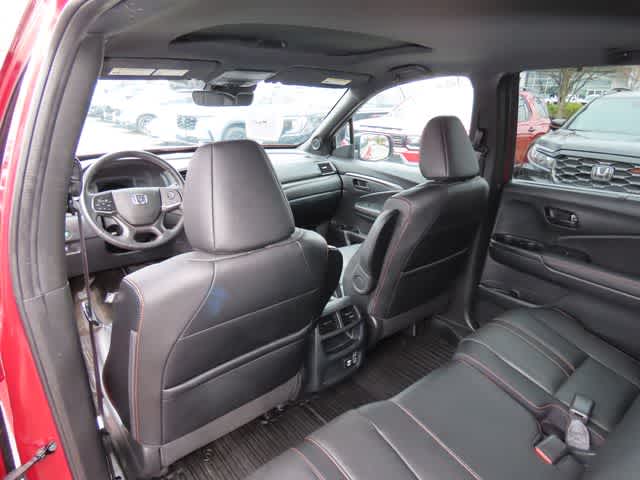 Thumbnail: 2022 Honda Passport - 14