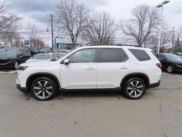 Thumbnail: 2023 Honda Pilot - 3
